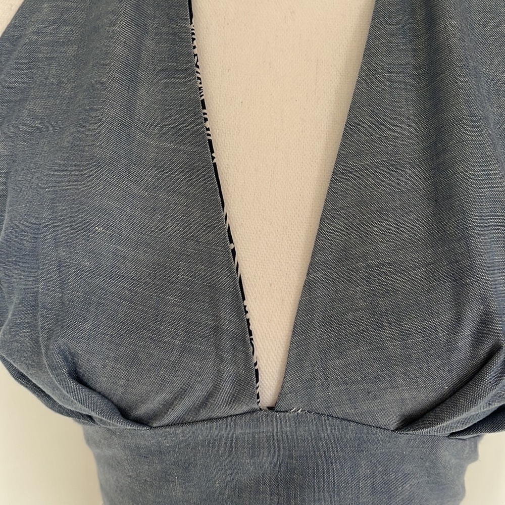 Bandana Reversible Halter
Cotton
Size Small
No tags - Picture 9 of 9